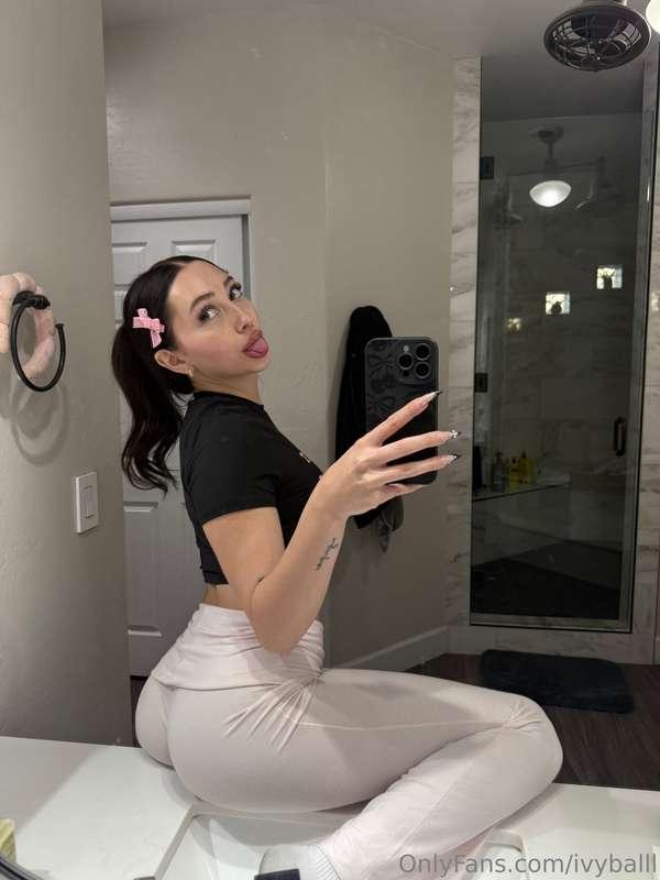 I've been a good girl lately. How about you DM me and we get..