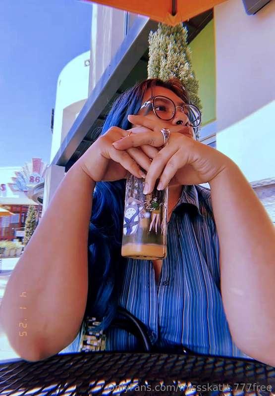 whats your favorite drink 🤭@missskattt.777 