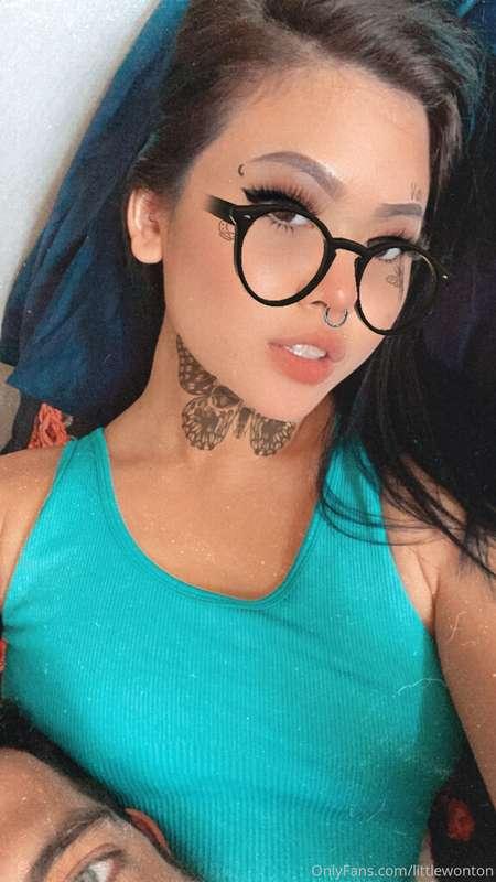 REMEMBER TO LIKE ALL MY POSTS TO GET ADDED TO MY SNAPCHAT 😻