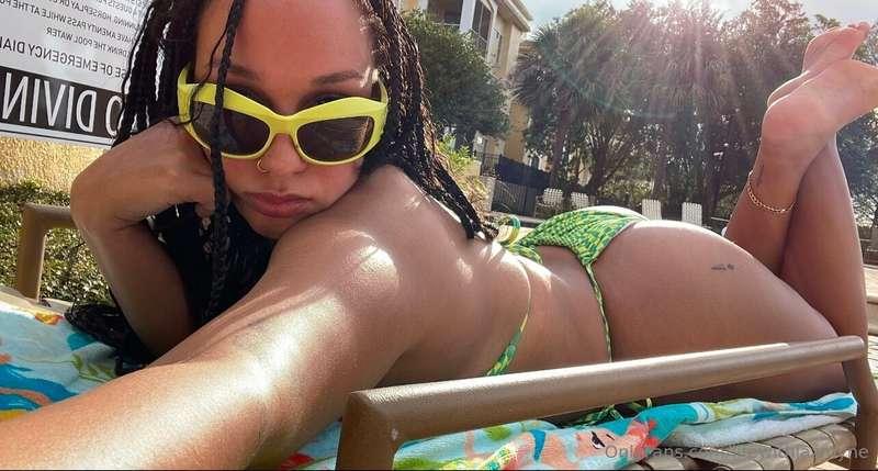 Can’t wait for summer! 🌞🩷