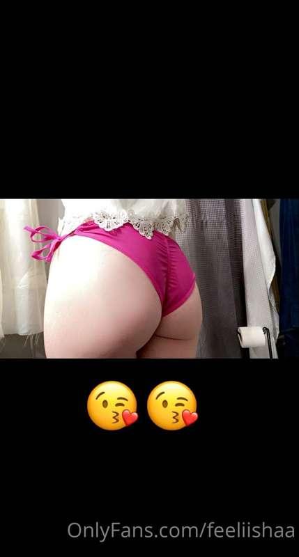 That booty 😘👅✨