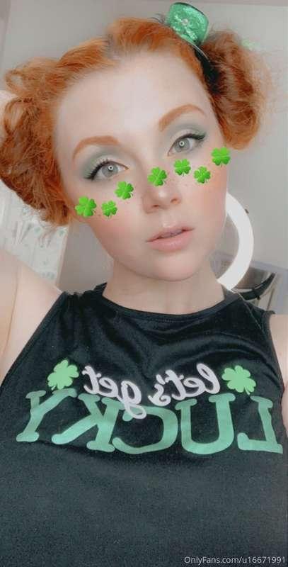 In cam now! 200tks for shamrock prize!!