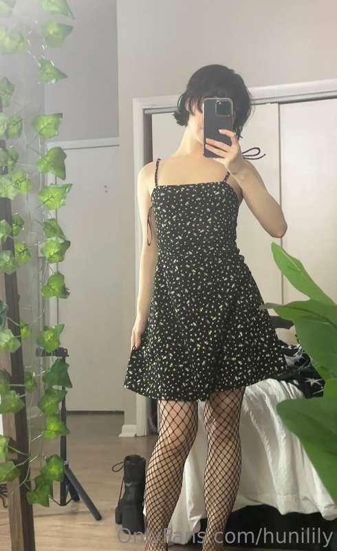 on/off with my sundress and fishnets look hehe 🕸️