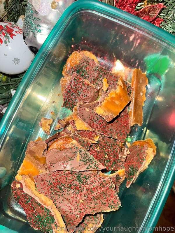 yournaughtymomhope image #0