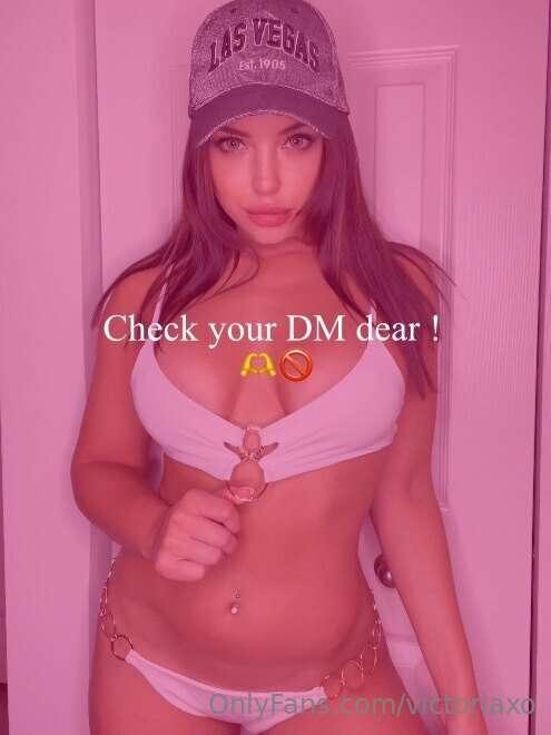 My pussy is throbbing from cuming so much today 🥵💦