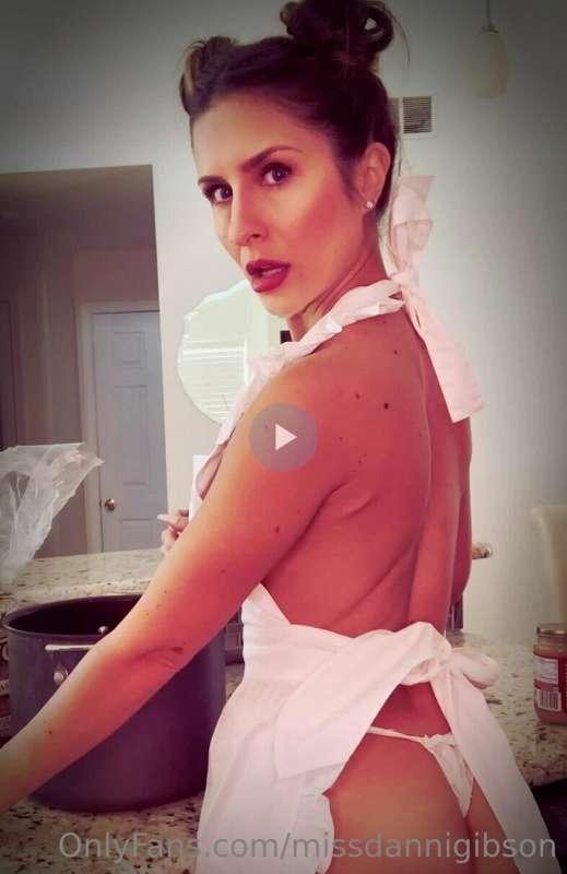 Gravy Goddess is cumming soon, nude, naughty, food play with..