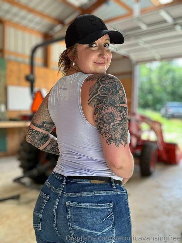 Who needs a wagon for their farm?😉