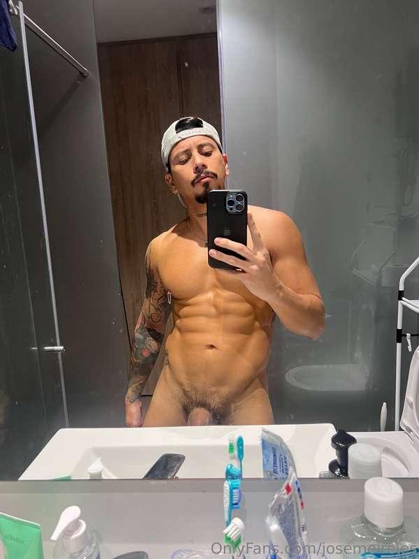11:11 👅 https://onlyfans.com/josemeireles