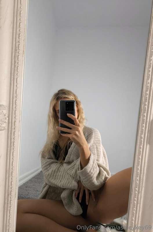 I'm so horny in the mornings ❤️‍🔥💦😈