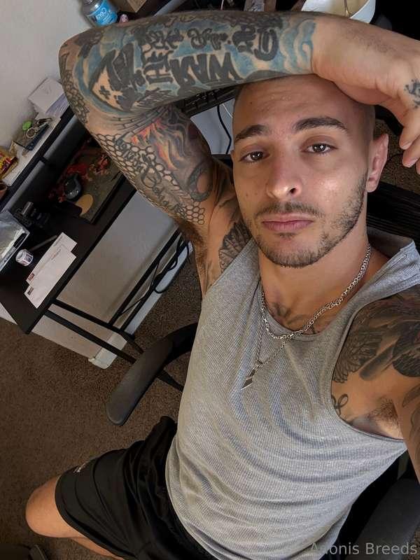 My scene partner cancelled so I’m spending the day chatting,..