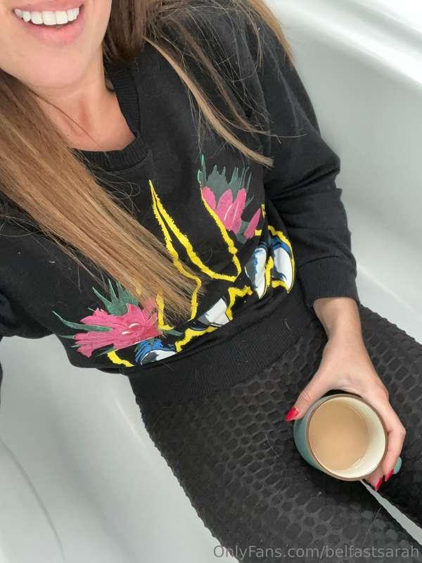 Laying in the family tub, chatting shite - watching my siste..
