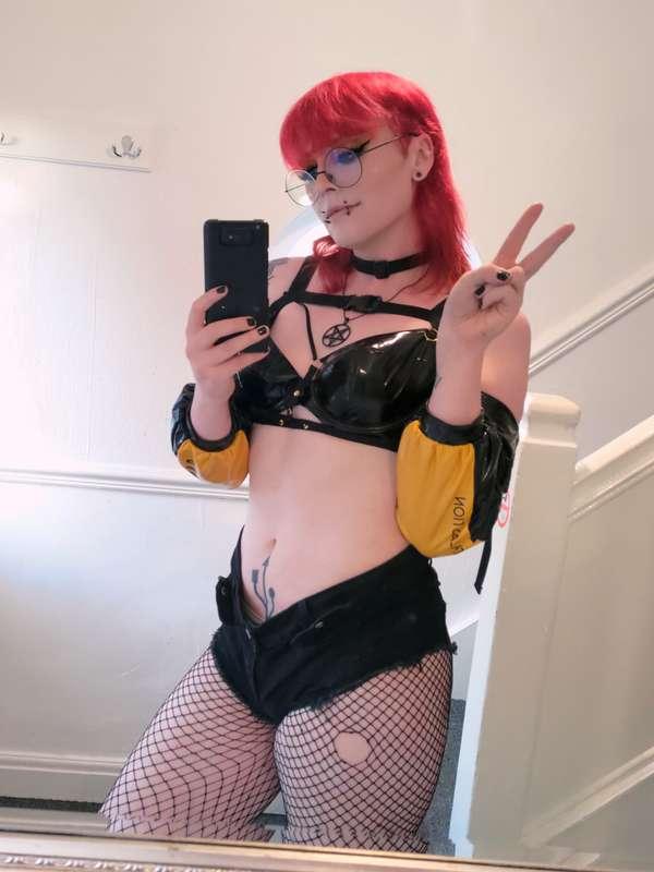 What sort of video/photos would you like to see with me wear..