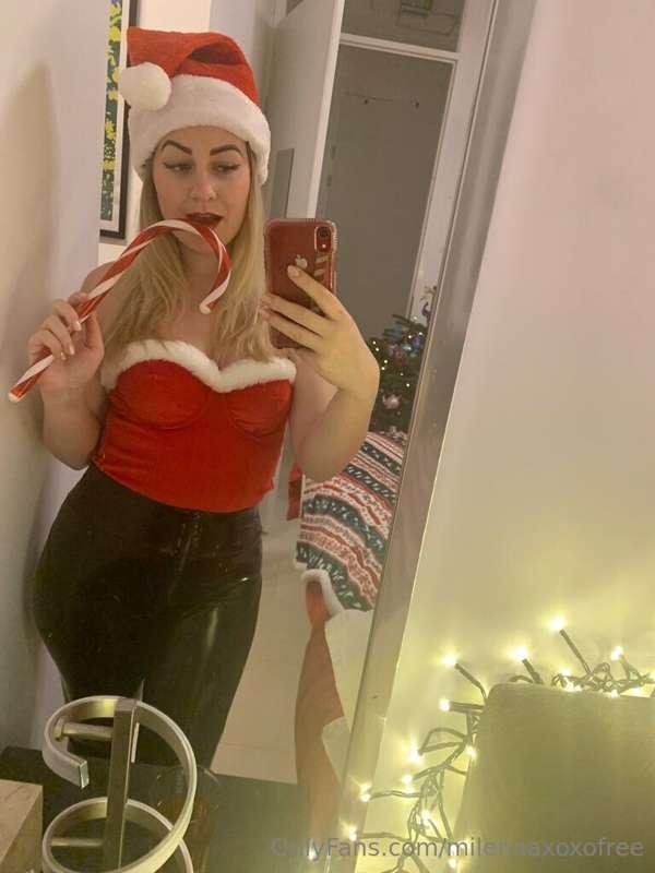🇬🇧🇺🇸 I love long Candy Canes 😏

🇳🇱 Ik hou van lange Candy Ca..