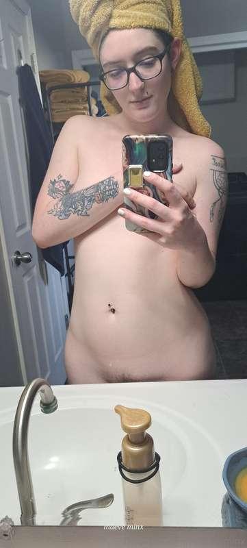 fresh out of the shower. Give me a reason for another? 😜😜