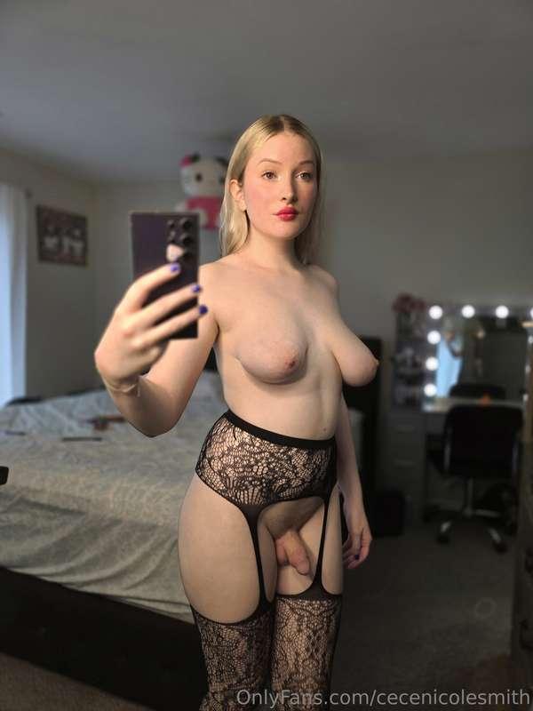 cecenicolesmith main image
