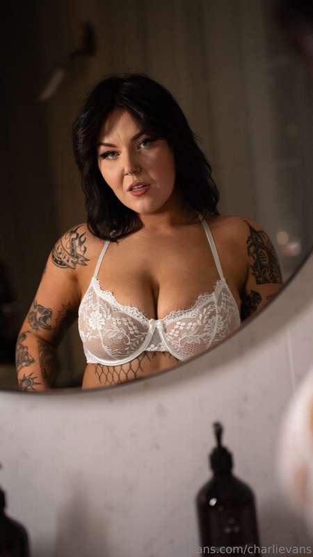 💋💋💋