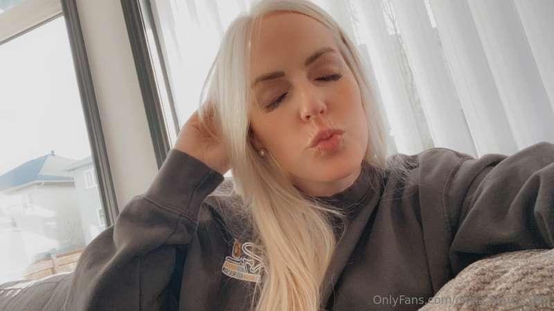 In my platinum blonde era 💗 Thanks for letting me be here cu..