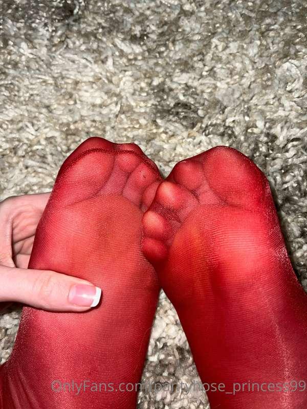 pantyhose_princess99 image #1