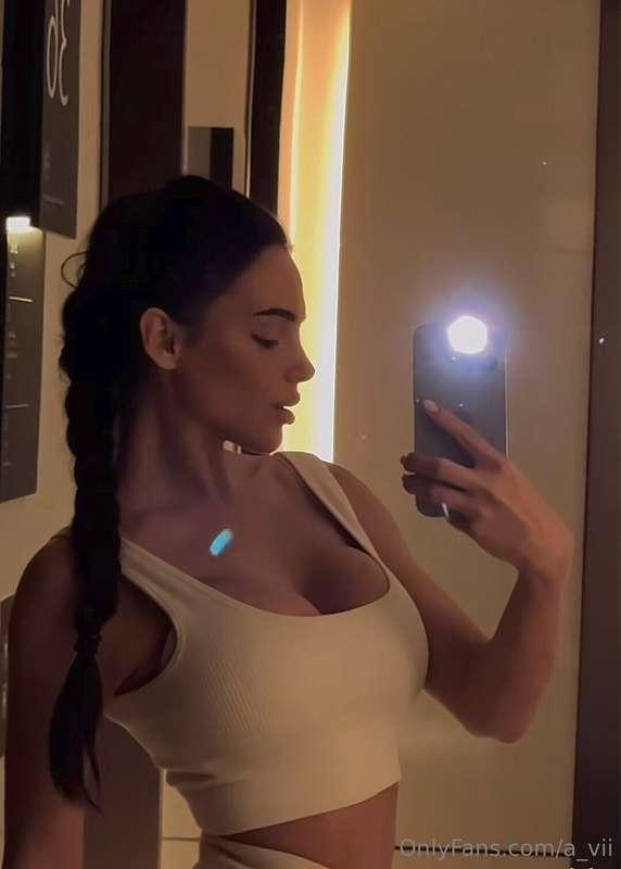 Juicy selfie 😜