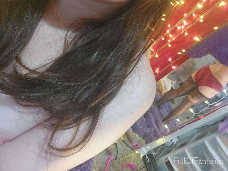 fulloffantasies image #4