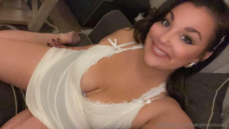 **Happy Friday! I started a new job so I’ve been a busy bee!..