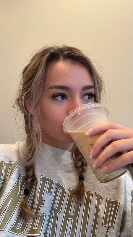 afternoon coffee going to keep me up all night 🤪