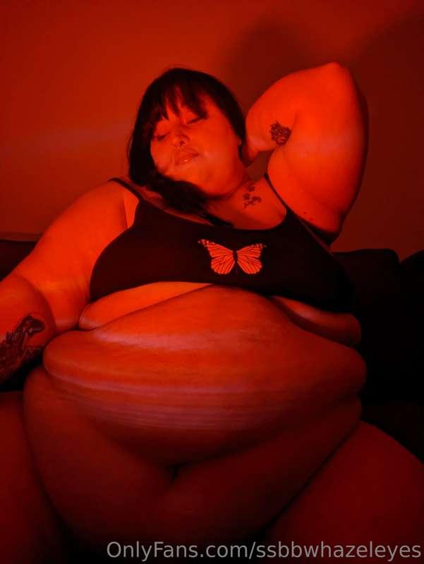 Oof I love my soft body so much 🥵