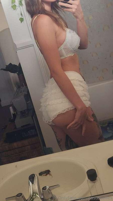 Do u like my new shorts? 