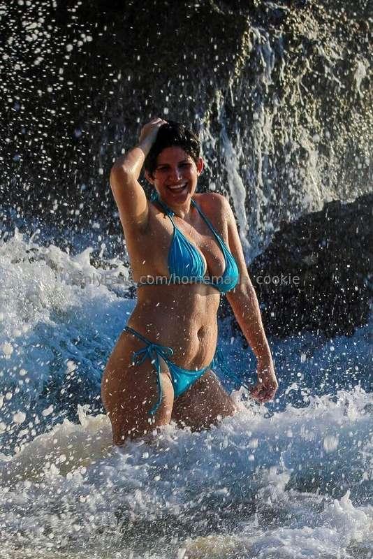 Can we just all agree that my tits look absolutely PHENOMENA..