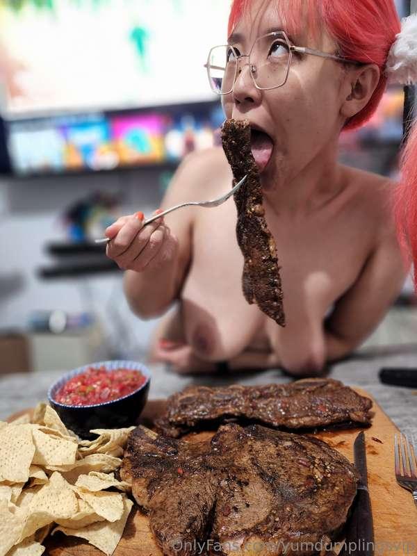 Steak eating whore Sundays hi daddy give me your steak?