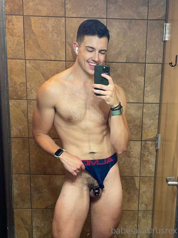 babe_asaurusrex image #1