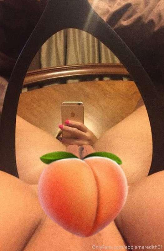 Love the surprise photos I take on my boyfriends phone, tip ..