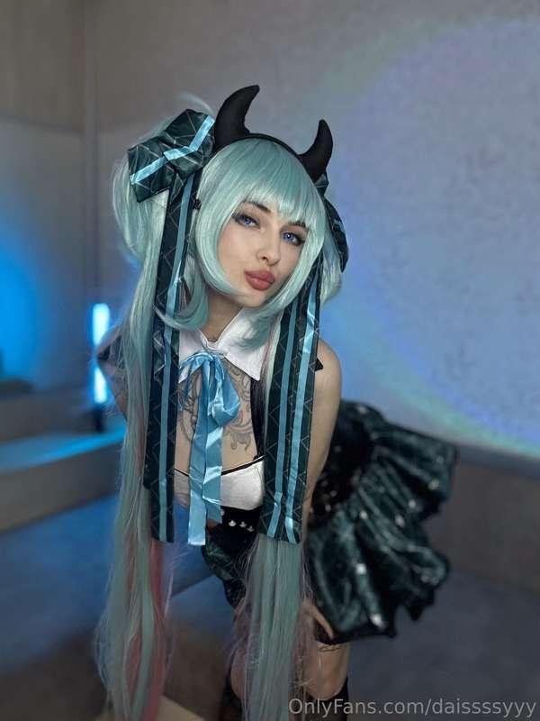 ✨💙 New cosplay alert! 💙✨Today I finally brought my Hatsune M..