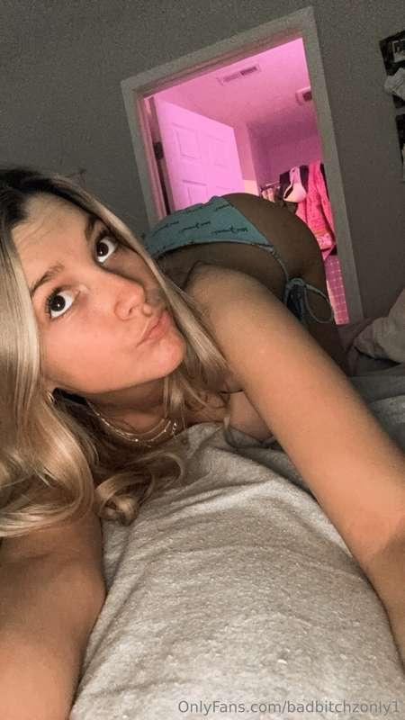 How long would these panties stay on if I walked past you?