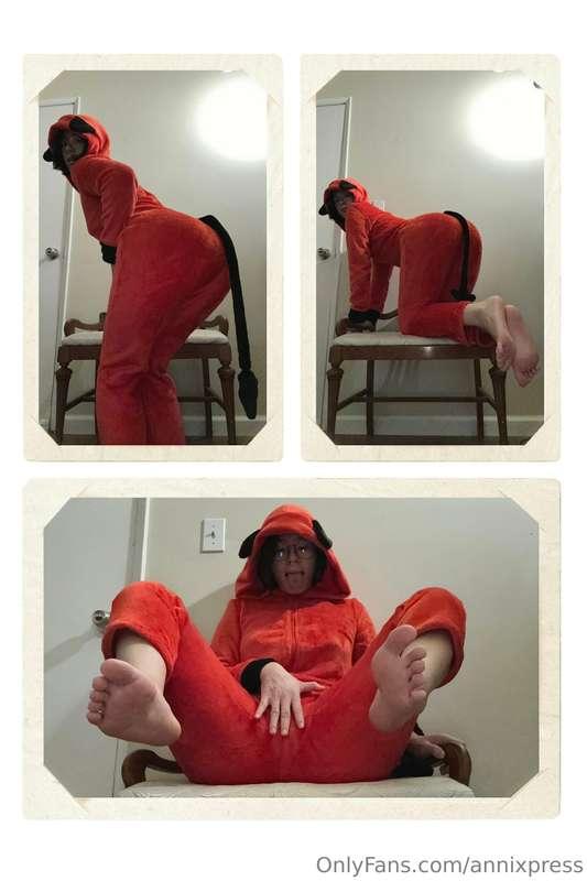 Like this post to have nude version sent to ur dms 😈😈