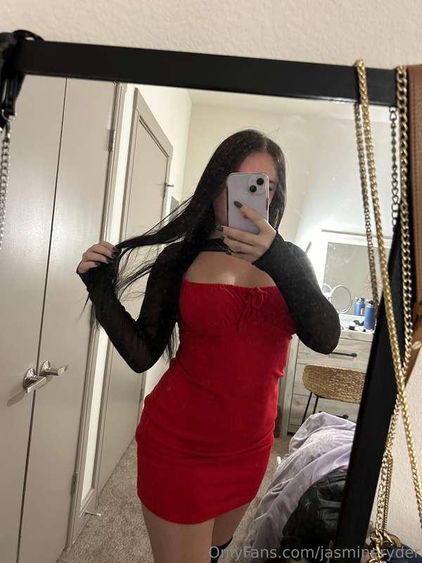 ❤️ u could walk past me and have no idea how naughty i am ❤️