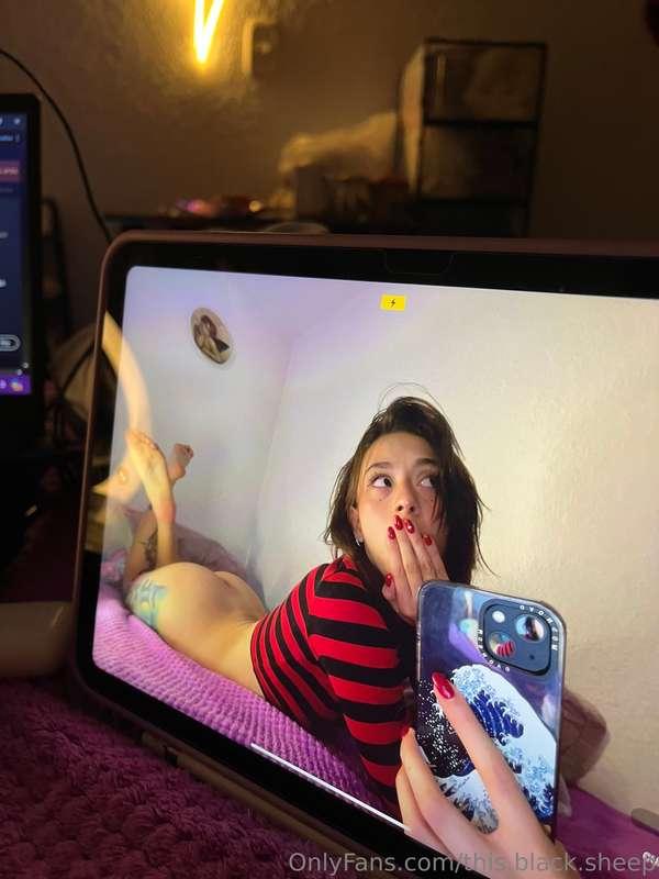 this.black.sheep image #0