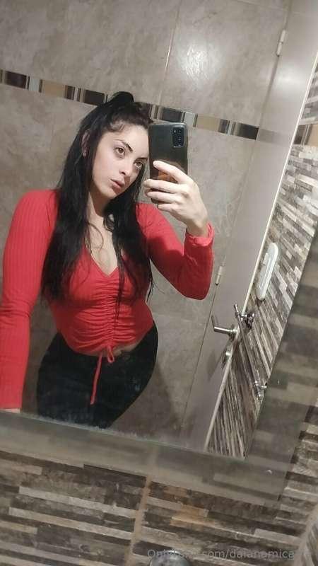 Talk in private?😏