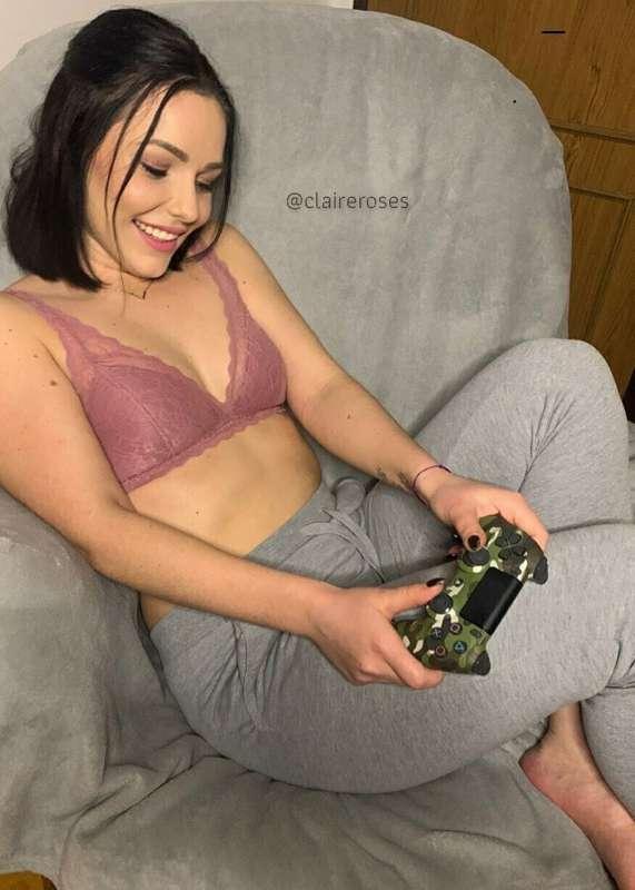 ## 𝗜'𝗠 𝗔 𝗚𝗢𝗗𝗗𝗘𝗦 𝗪𝗛𝗢 𝗟𝗢𝗩𝗘𝗦 𝗗𝗘𝗘𝗣𝗧𝗛𝗥𝗢𝗔𝗧 😍👅🍆🦄
# 𝓣𝓱𝓮 𝓶𝓸𝓼𝓽 𝓫𝓮𝓪𝓾𝓽𝓲𝓯..