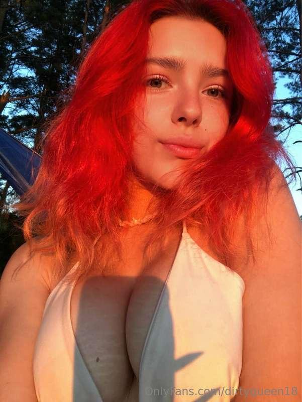 This red one @melinaaaxox will knock you down😍🔥FREE🔥 FREE🔥 F..