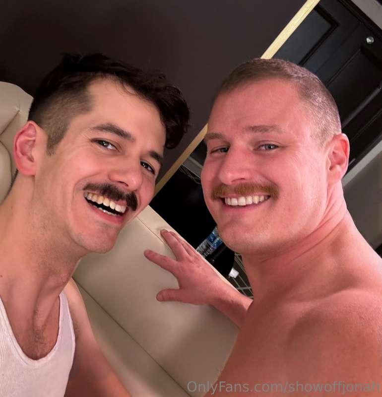 Who's down to get double dad dicked by me and @jordimassivex..