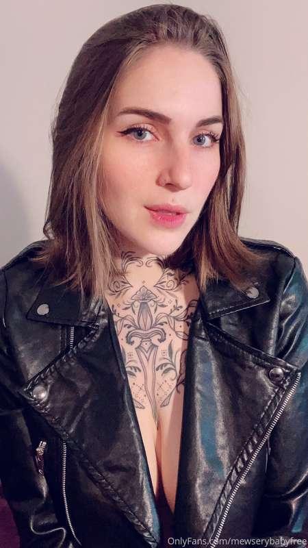 Help me out of this jacket? 🤤