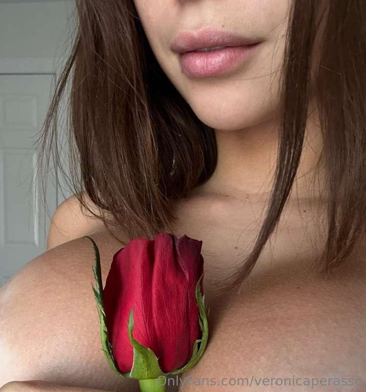 THE FIRST PERSON TO TIP $10 GETS 10 VIDEOS 💕💕