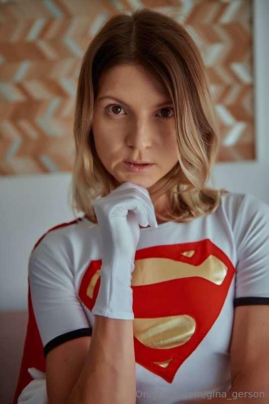 Super Gina waiting for you😈