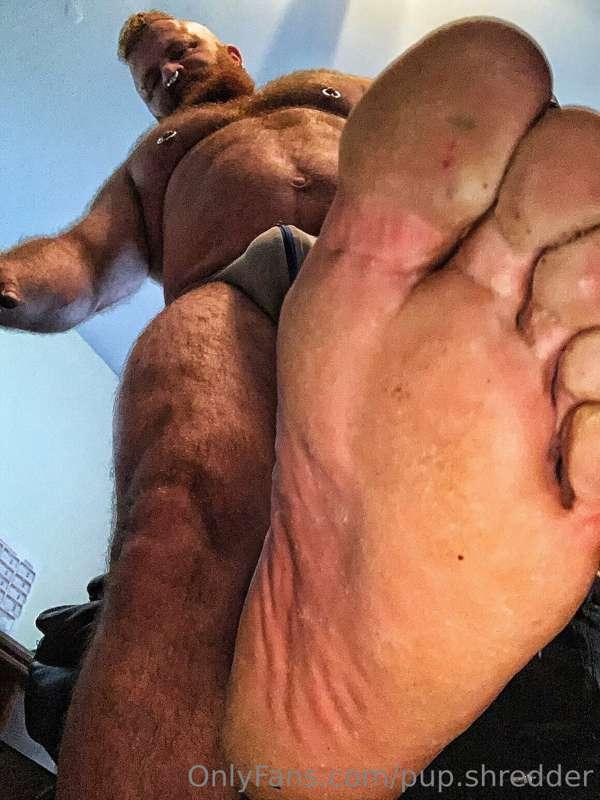 Need a foot rub bad! Who’s gonna cum take care of these paws..