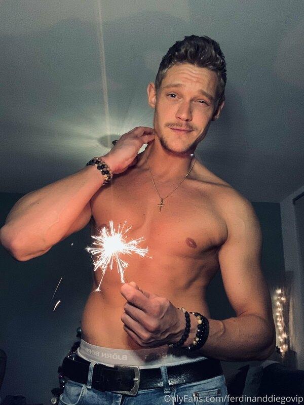 Happy Newyear everybody !! Let’s make 2021 spicy ? ??