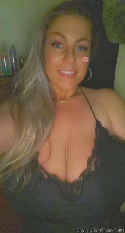 Never complain and never explain.
Milfy-Day!! Wishing you a ..