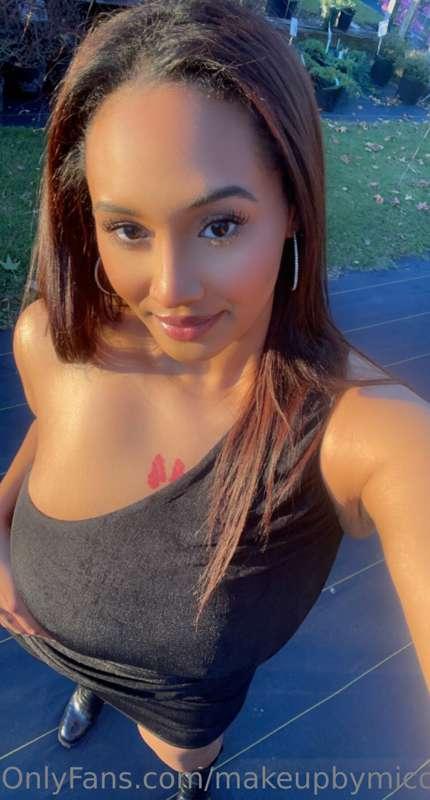 Happy Saturday besties!!!
What are you doing this weekend?? ..