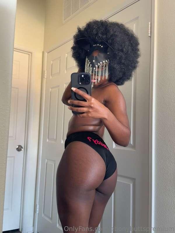 ebonybuttspremium image #1