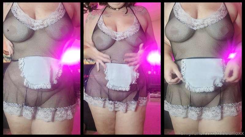 VIDEO +PHOTOS Chubby Maid for Hire!Try-on, walking, bouncing..